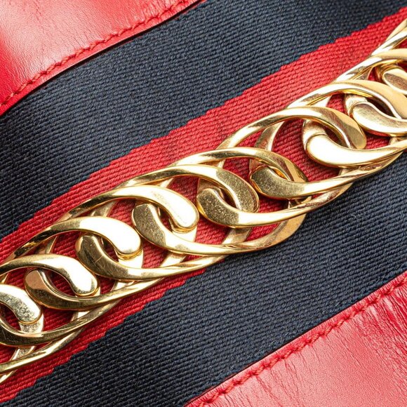 GUCCI Red Leather Sylvie Shoulder Bag - Picture 4 of 9